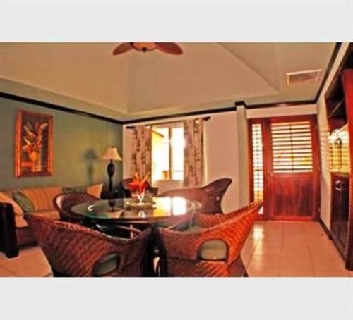 Hotel Getaways At Pueblo Real Quepos Exterior foto